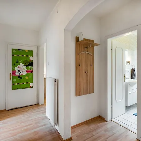 With Private Terrace In Velmede, Cleaning Included Daire *